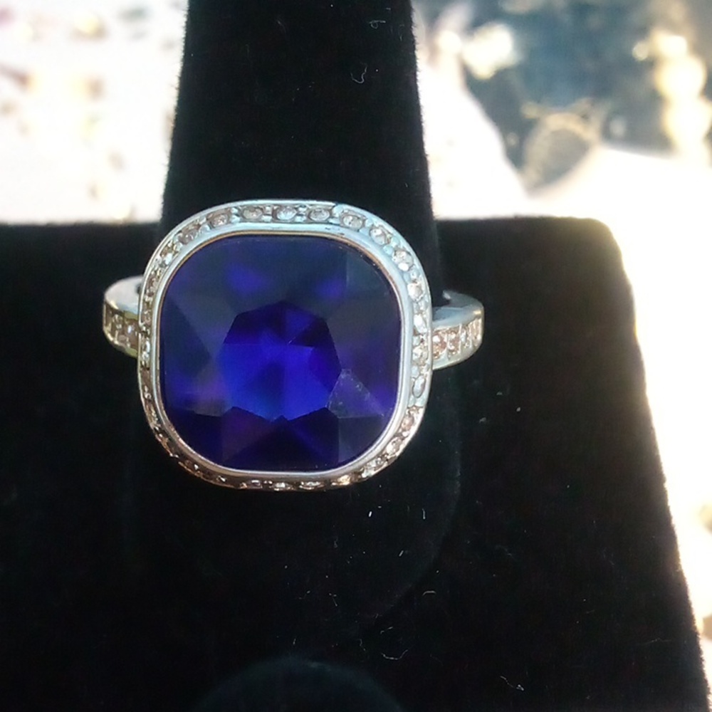 A blue stone ring